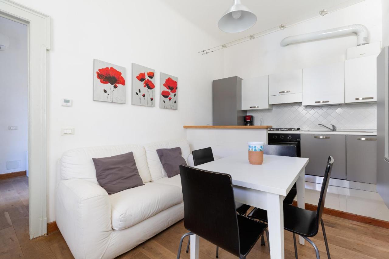 Milan Comfy Apt - Calvairate District Lägenhet Exteriör bild